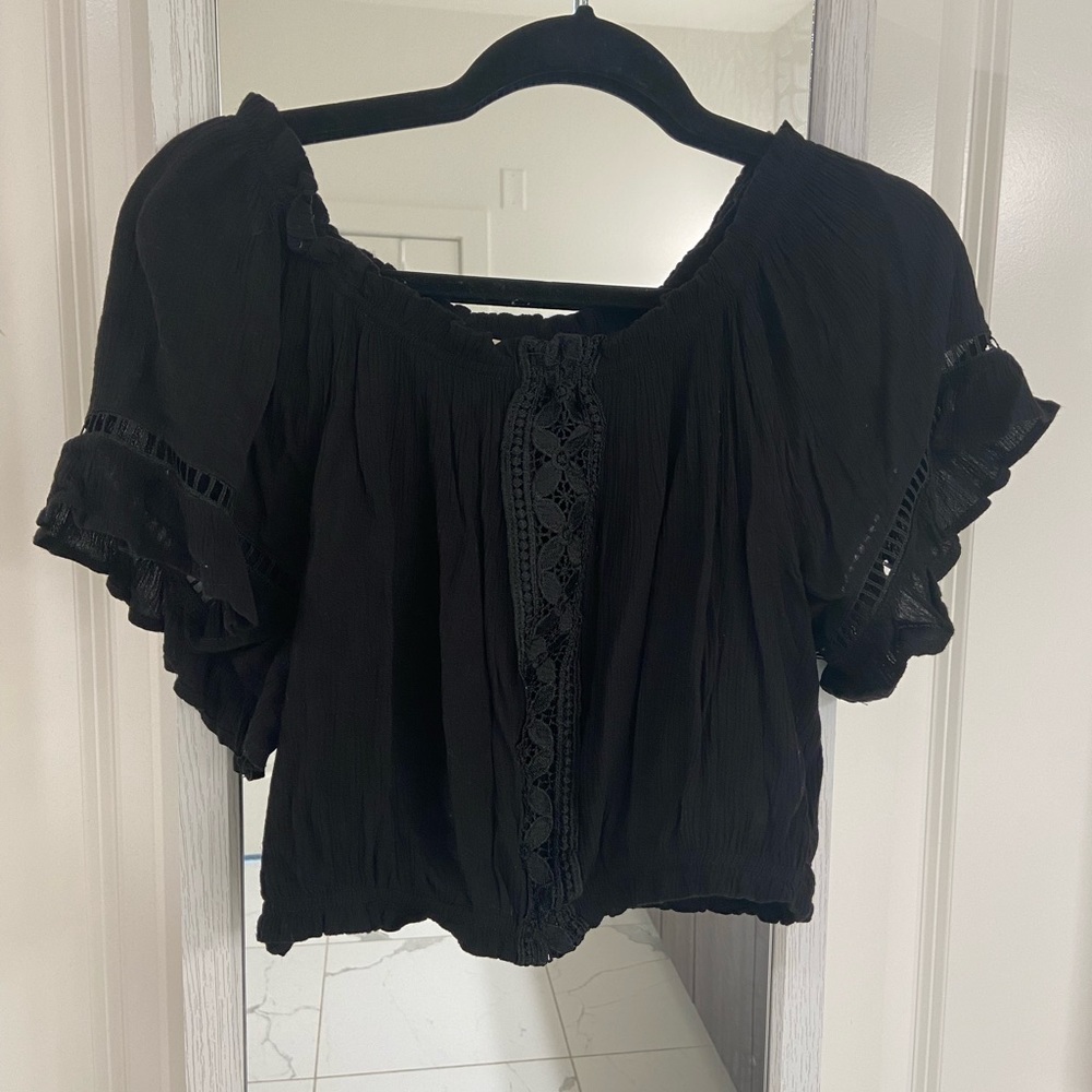 DAINTY BLACK TOP